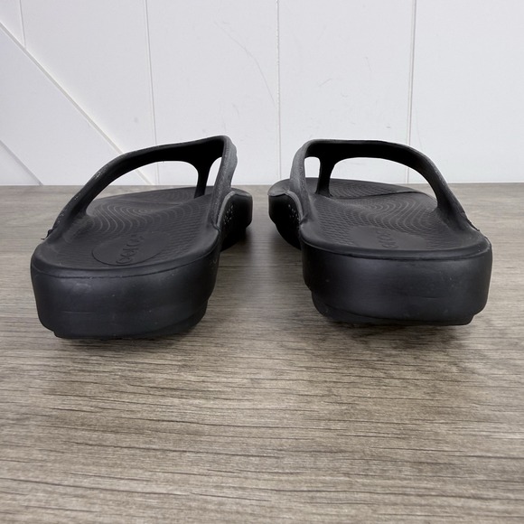 OOFOS Women's OOlala Luxe Sandals Black With Glitter Silver Recovery - Size 10 - Picture 3 of 9